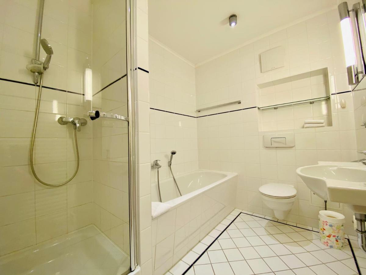 Haus Kastell - Suite Strandglueck ゼーバート・ヘリングスドルフ エクステリア 写真
